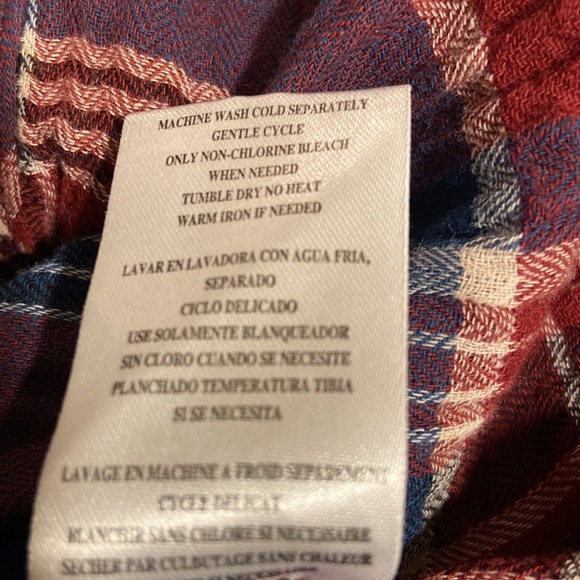 Kut from the Kloth Plaid Button Down Natural Cotton Long Sleeves Top. - Picture 8 of 10